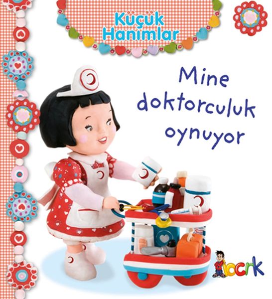 Mine Doktorculuk Oynuyor Küçük Hanımlar
